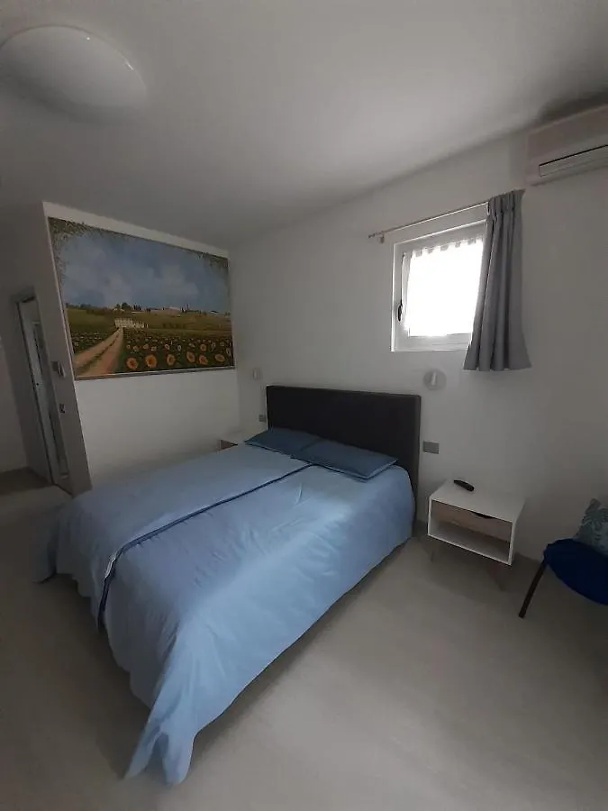 Affittacamere Hotel Locazione turistica da Toio Marcatelli Italia